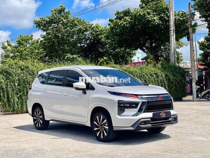 Mitsubishi Xpander 1.5 Premium 2026 Trắng