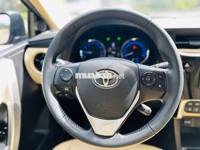 Toyota Altis 1.8G 2019 Đen 62000 km