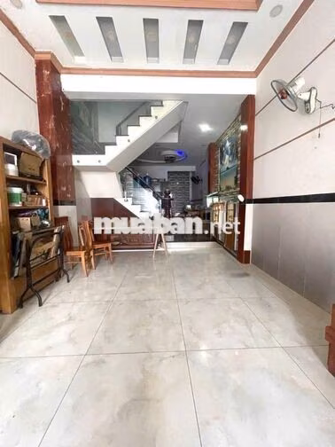 Giảm 500tr để bán nhanh. Nhà 1/  đường Tân Hương - HXH - 4 lầu BTCT