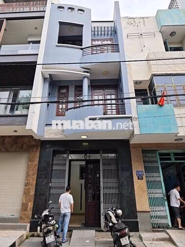 cho thuê nhà mặt tiền đối diện công viên kdc Bình Phú