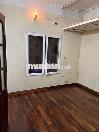 CC Cho thuê lâu dài căn hộ TTUBKT TƯ - Nhà B5 Ngõ 195B5 Đội Cấn-BD-HN
