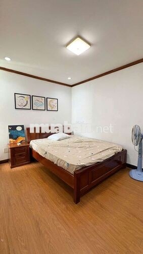 Cho thuê căn hộ Hoàng Anh Gia Lai 3 phòng ngủ 110m2
