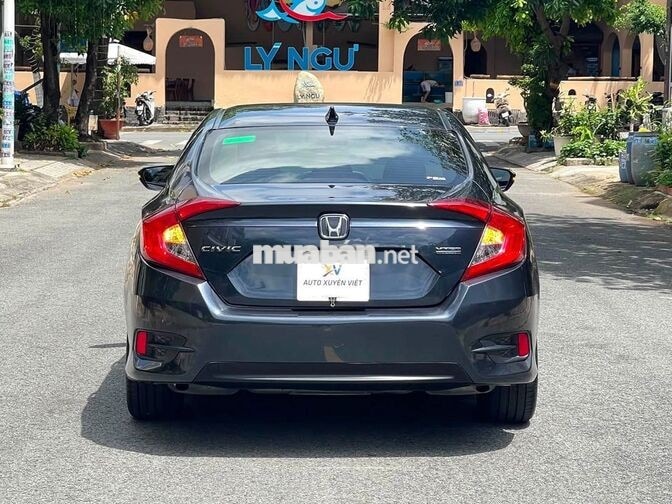 Honda Civic L 1.5 Turbo 2018 Xe 1 Chủ Đẹp Như Mới
