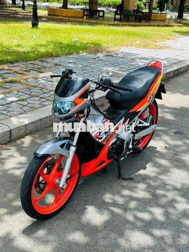 Honda Nova Dash 125cc Đỏ Bạc Vàng chính chủ
