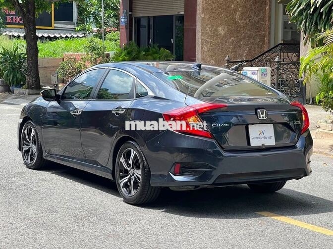 Honda Civic L 1.5 Turbo 2018 Xe 1 Chủ Đẹp Như Mới