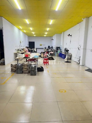 35tr_300m2_10x30m_hẻm 8M Lũy Bán Bích_cho thuê nhà Quận Tân Phú 