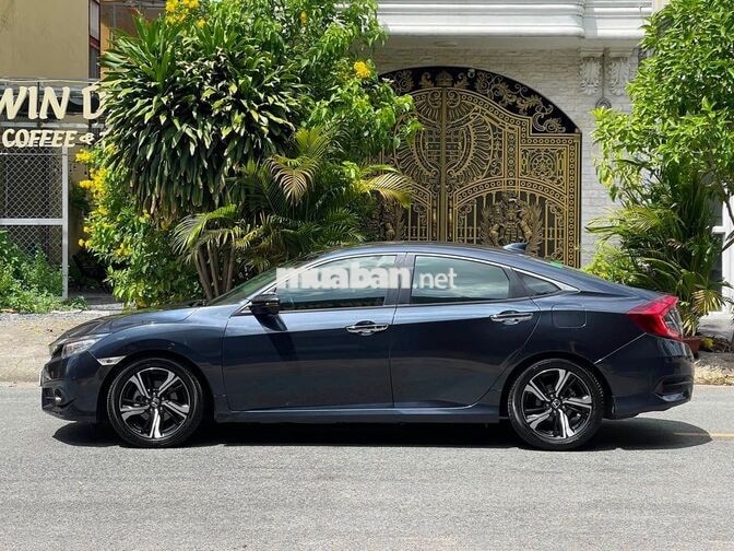 Honda Civic L 1.5 Turbo 2018 Xe 1 Chủ Đẹp Như Mới