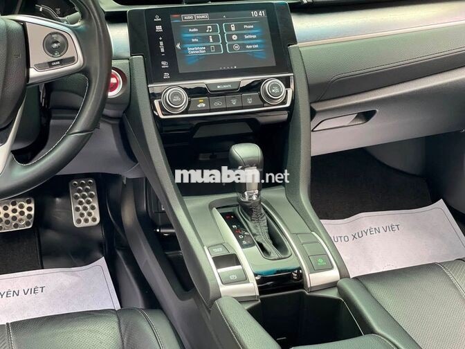 Honda Civic L 1.5 Turbo 2018 Xe 1 Chủ Đẹp Như Mới