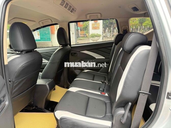 Mitsubishi Xpander 1.5 MT 2021 Bạc 7 chỗ
