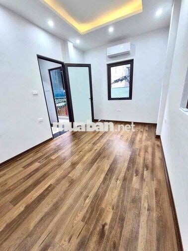 Nhà mới sổ đỏ Chợ Khâm Thiên-Lô góc-NT 5 sao-25m*5T;4N;4VS