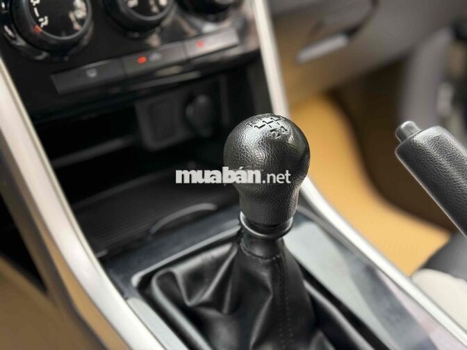 Mitsubishi Xpander 1.5 MT 2021 Bạc 7 chỗ