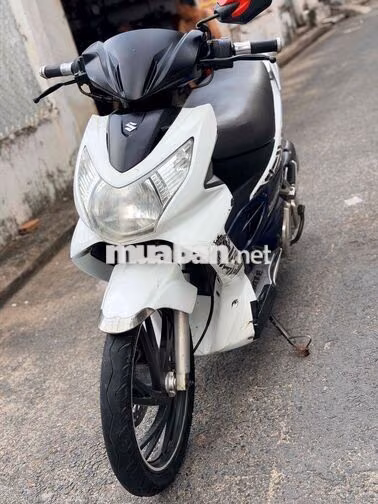 Suzuki Hayate Trắng, Xanh