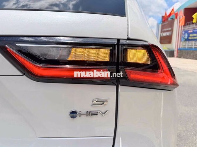 YARIS CROSS HEV 2025, NH HỖ TRỢ 70% LS ƯU ĐÃI T8