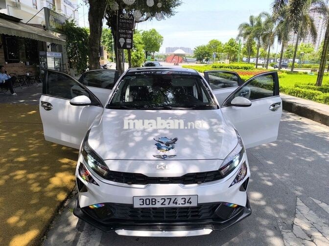 Kia K3 2022 1.6 bản đủ Trắng Siêu lướt