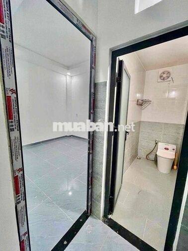 Cho Thuê Nhà Mới Xây 100% DT 100m2 1Trệt 1Lầu 2Pn 2Wc Hẻm Xe Tải TX52