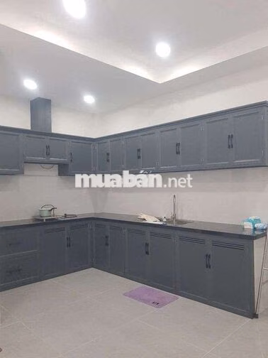 Nhà 2tầng 5❌20 đối diện trường học 3pn2wc tiện ở và kd buôn bán giá tl