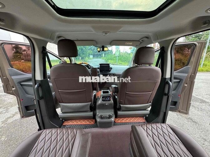 Ford Tourneo Titanium 2019 Nâu 7 chỗ