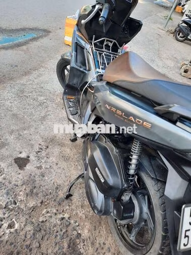 Honda Air Blade Thể thao Xanh Xám Đen