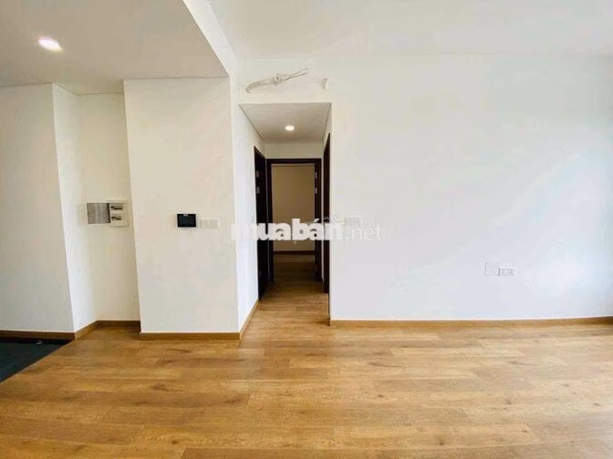 Cho thuê MP678 - Mizuki Park, 2PN nội thất CĐT + rèm. Giá 8,5 triệu