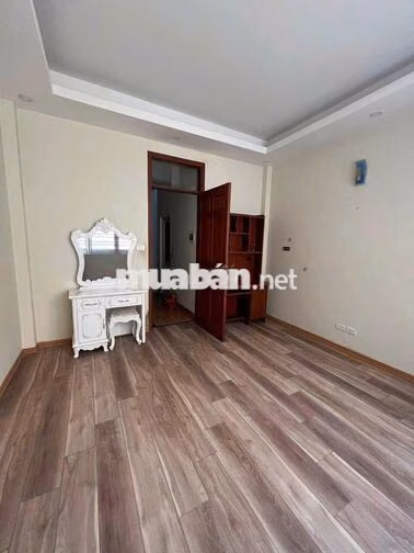 Cho thuê nhà riêng tại Mạc Thái Tông - Tú Mỡ - Trần Duy Hưng-50m2-5t