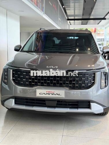 Kia Carnival 2.2D Luxury 8 chỗ 2025 Xám
