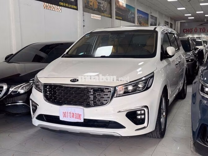 Kia Sedona 2020 bản full dầu Trắng 7 chỗ