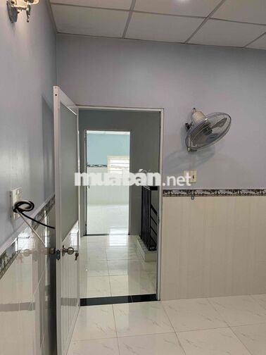 Bán 4 căn nhà hiện đang cho thuê 4,5 triệu/tháng