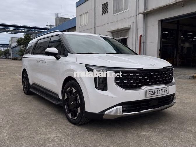 Kia Carnival 2024 Signature Chính Chủ