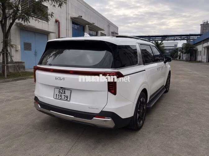 Kia Carnival 2024 Signature Chính Chủ