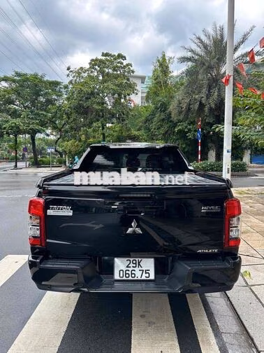 Mitsubishi Triton Athlete 4x4AT 2023 Đen 60000 km