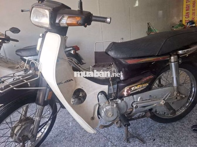Honda Super Dream 2009 Nâu, Trắng