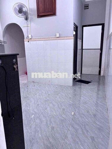 NHÀ HẺM XE TẢI THÔNG NGUYỄN VĂN KHỐI (4x17M) - 4 PHÒNG NGỦ GIÁ TỐT 13T