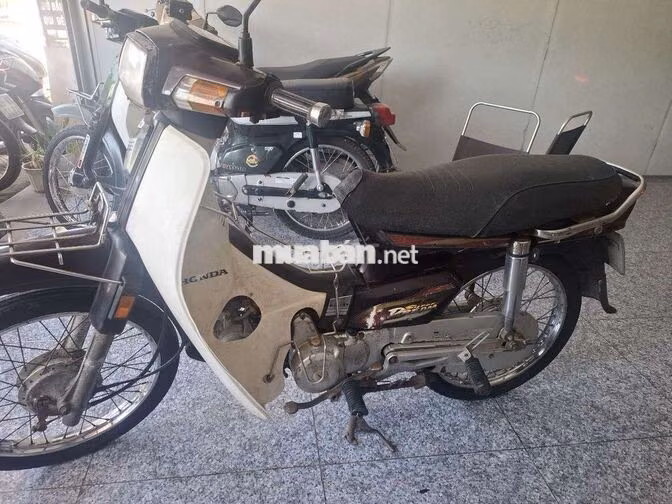 Honda Super Dream 2009 Nâu, Trắng