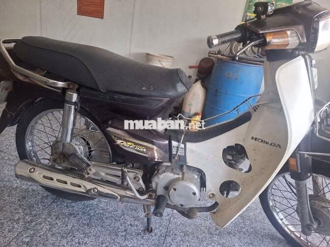 Honda Super Dream 2009 Nâu, Trắng