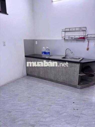 NHÀ HẺM XE TẢI THÔNG NGUYỄN VĂN KHỐI (4x17M) - 4 PHÒNG NGỦ GIÁ TỐT 13T