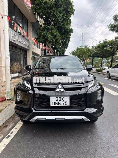Mitsubishi Triton Athlete 4x4AT 2023 Đen 60000 km