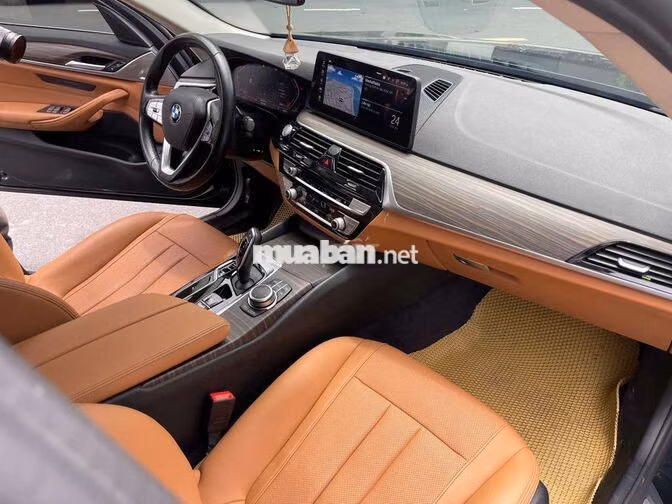 BMW 520i Luxury 2022 1 chủ đập thùng Cty XHĐ cao