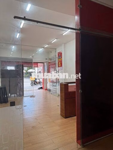 MẶT BẰNG NGAY CÔNG VIÊN HOÀNG VĂN THỤ – KINH DOANH CỰC TỐT