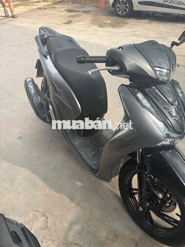 Honda SH 125i CBS 2024 Xám 16000 km