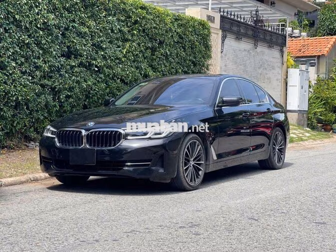 BMW 520i Luxury 2022 1 chủ đập thùng Cty XHĐ cao