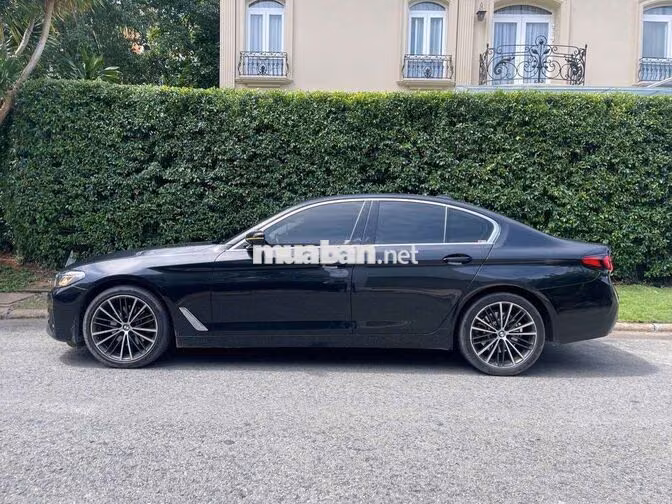 BMW 520i Luxury 2022 1 chủ đập thùng Cty XHĐ cao