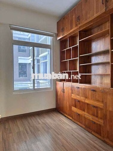 💥 🏤 CẦN CHO THUÊ 3PN  CĂN HỘ THUẬN VIỆT , Q11
