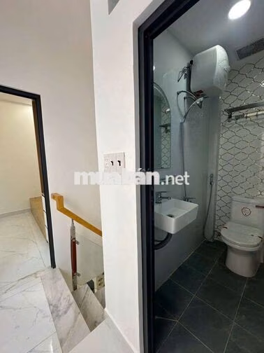 Nhà giá tốt khu vip Lâm Văn Bền quận 7