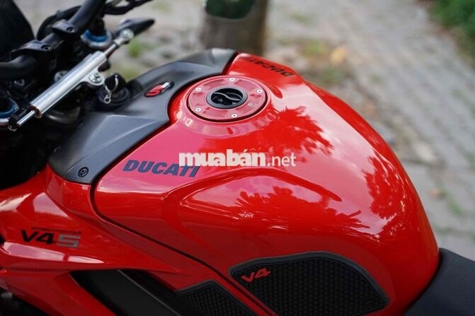 😍🍅 Ducati Streetfighter V4S 2023 Đỏ 2813 km có đổi
