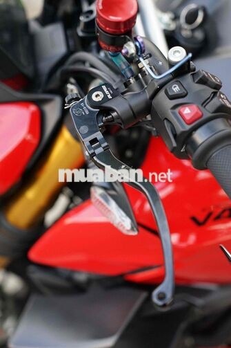 😍🍅 Ducati Streetfighter V4S 2023 Đỏ 2813 km có đổi