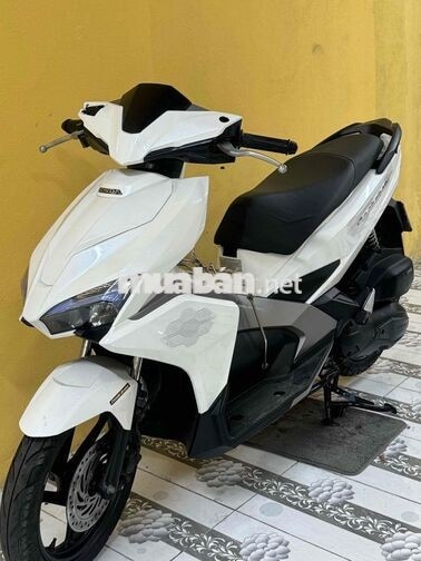 Honda Air Blade 125 2016 Trắng đen