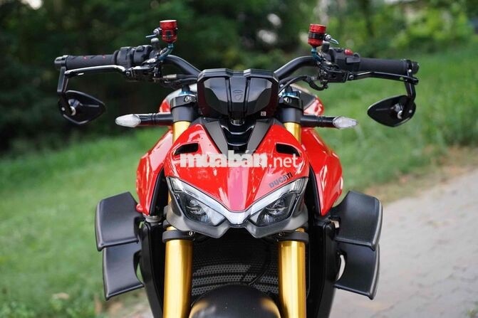 😍🍅 Ducati Streetfighter V4S 2023 Đỏ 2813 km có đổi