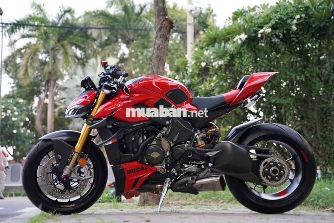 😍🍅 Ducati Streetfighter V4S 2023 Đỏ 2813 km có đổi