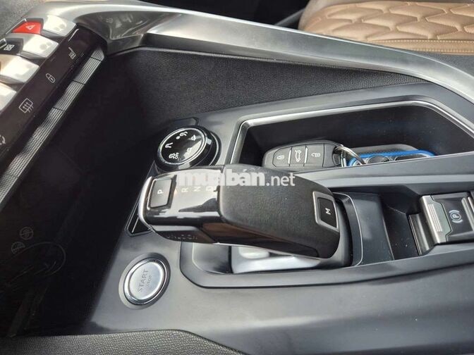 Peugeot 5008GT 2022