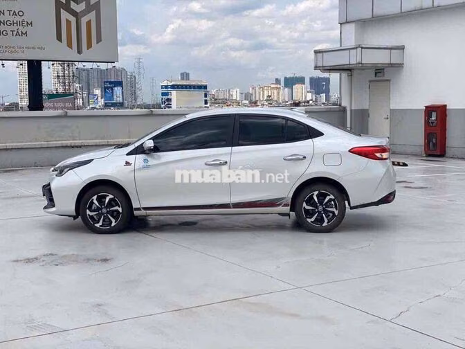 Toyota Vios 1.5G CVT 2025 Trắng 18.000 km